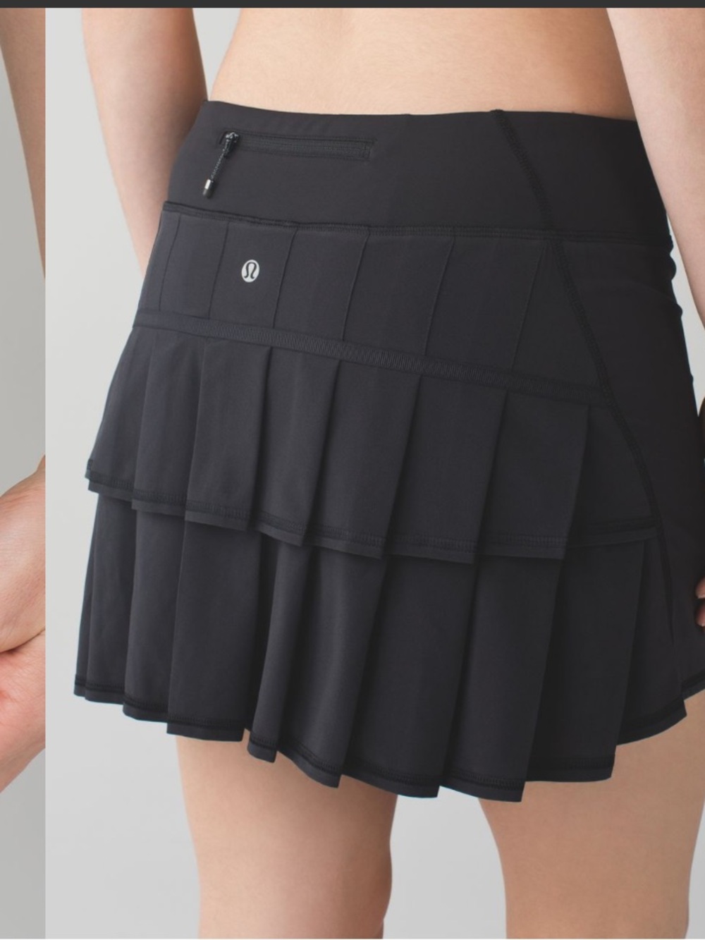 Lululemon • Pace Setter Skirt • Size 6